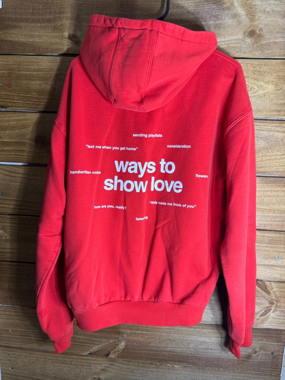 Comfrt Red 'Ways to Show Love' Graphic Hoodie and Sweatpants Size Medium
